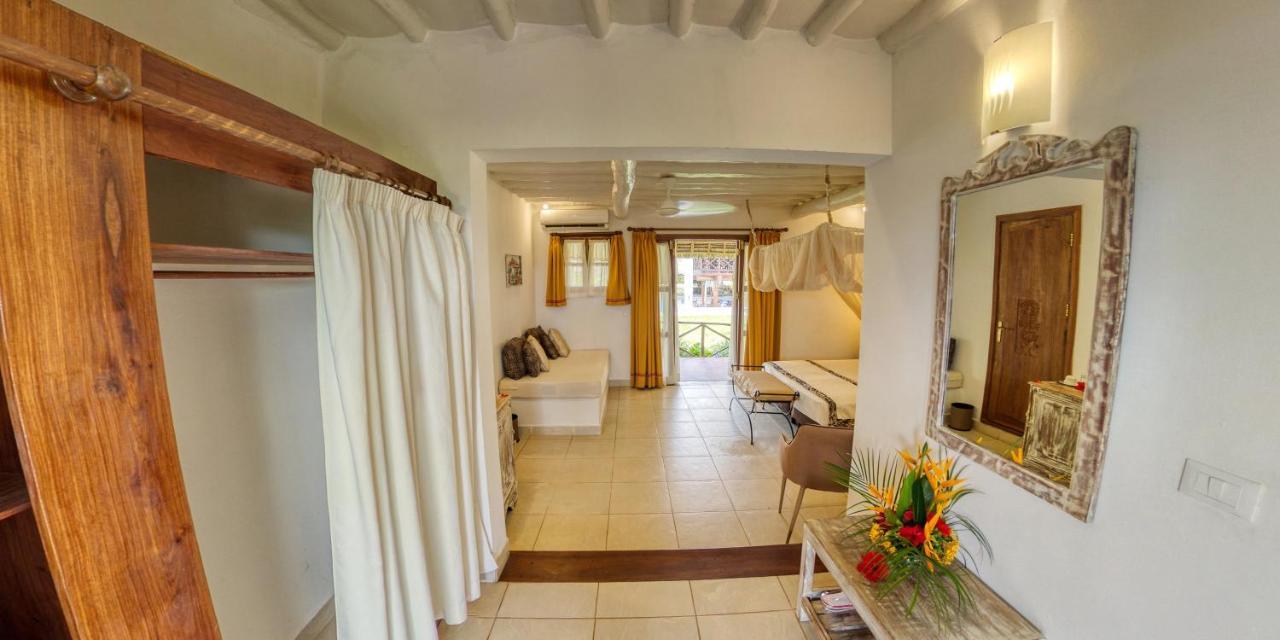 Karafuu Beach Resort & Spa Pingwe Exterior photo