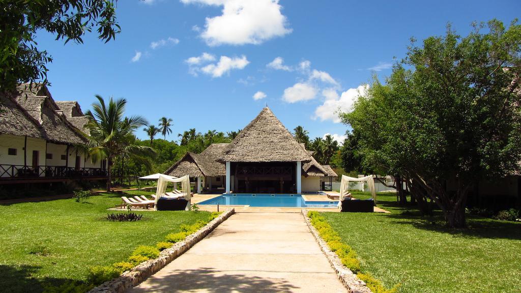 Karafuu Beach Resort & Spa Pingwe Exterior photo