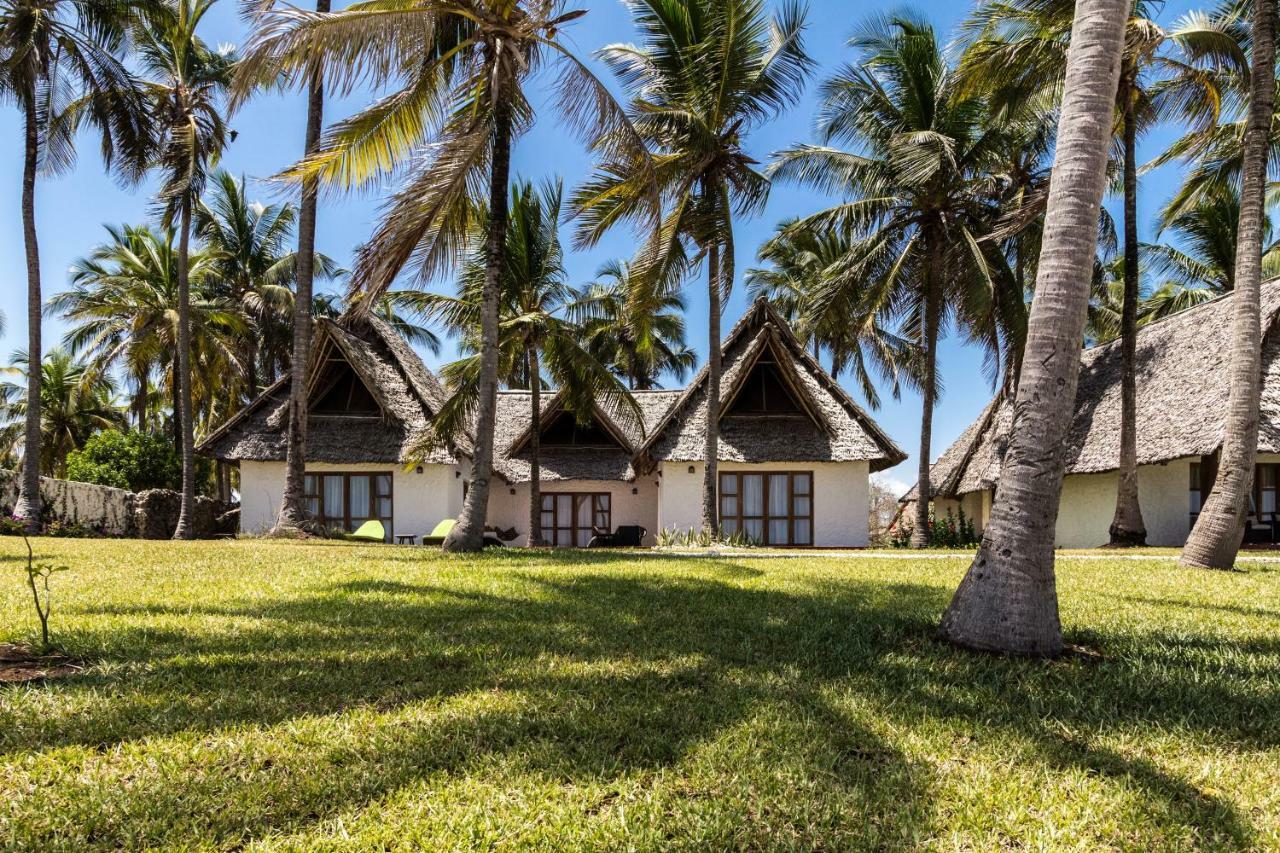 Karafuu Beach Resort & Spa Pingwe Exterior photo